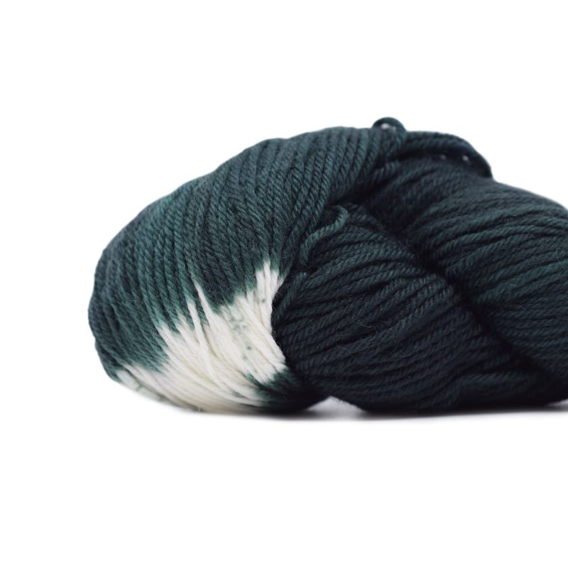 yarn bibi yarn bibi dk sock hunter green drop 324979