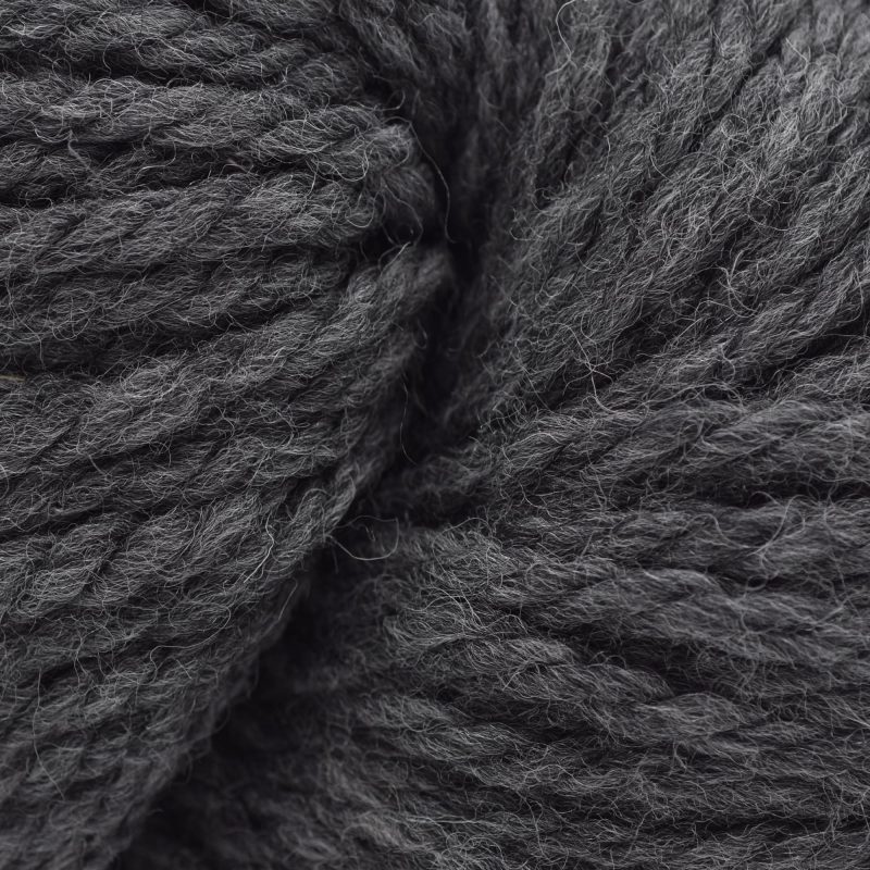 yarn cascade yarns 220 grande 8400 charcoal grey 923976