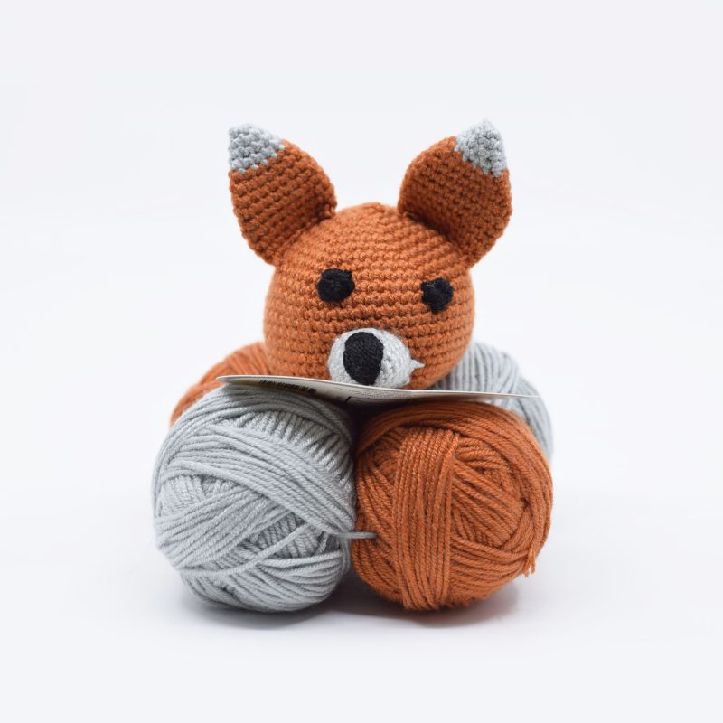 yarn plymouth yarns cuddle buddies kit 206 fox 843273057124 230922